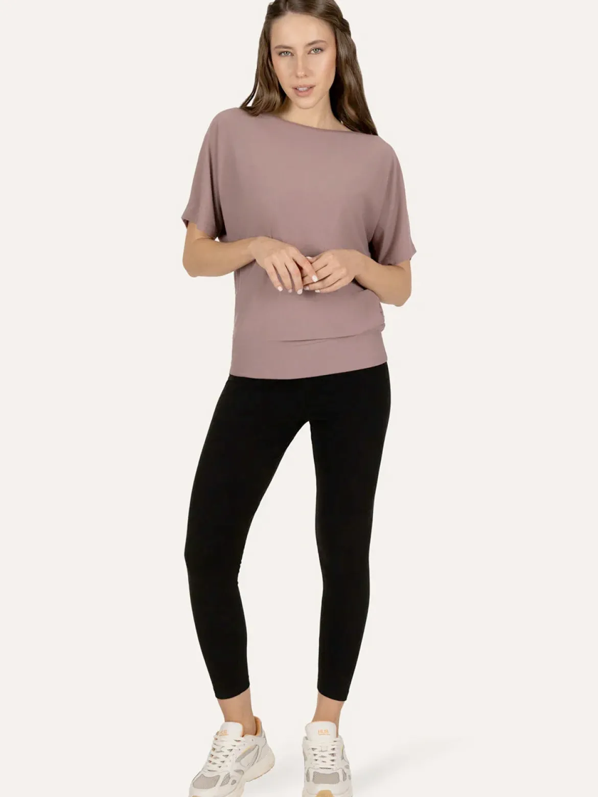 Budhi Short Sleeve Yoga Top - Fireclay