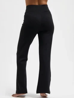Cayha Flared Yoga Pants - Onyx Black