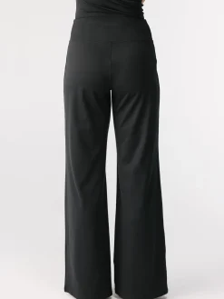 Jada Straight Leg Pants- Black