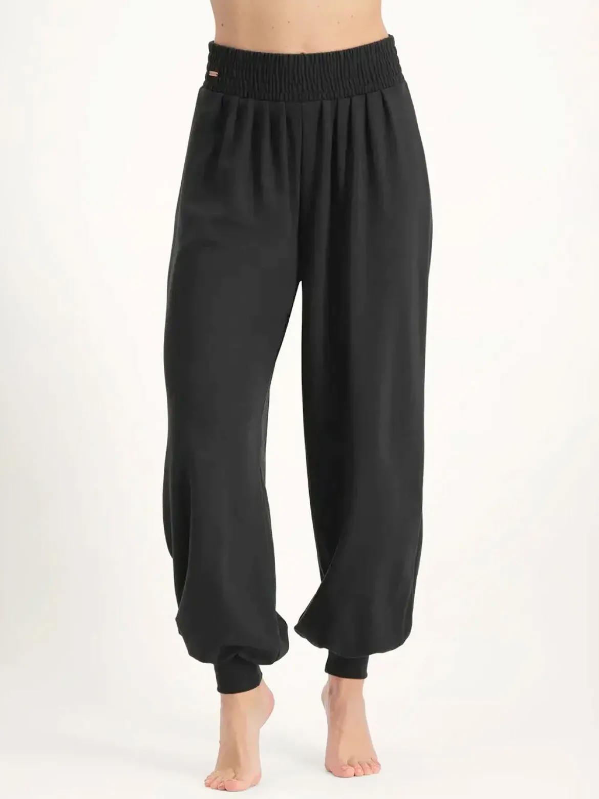 Jaya Harem Summer Yoga Pants - Onyx Black