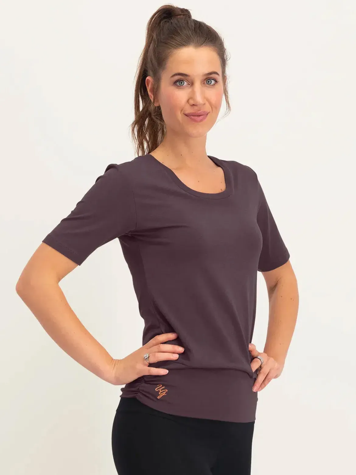 Kami Yoga Tee - Berry