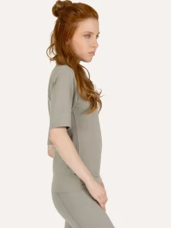 Kami Yoga Tee - Smoky Quartz