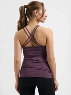 Lyrais Yoga Tank - Berry
