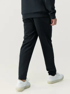 Ness Jogger - Black