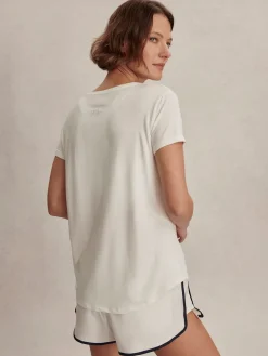 Saskia Seamless Longline Tee - White